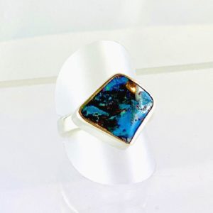 Edelsteinring Boulderopal Ring Opal im Muttergestein, Silber